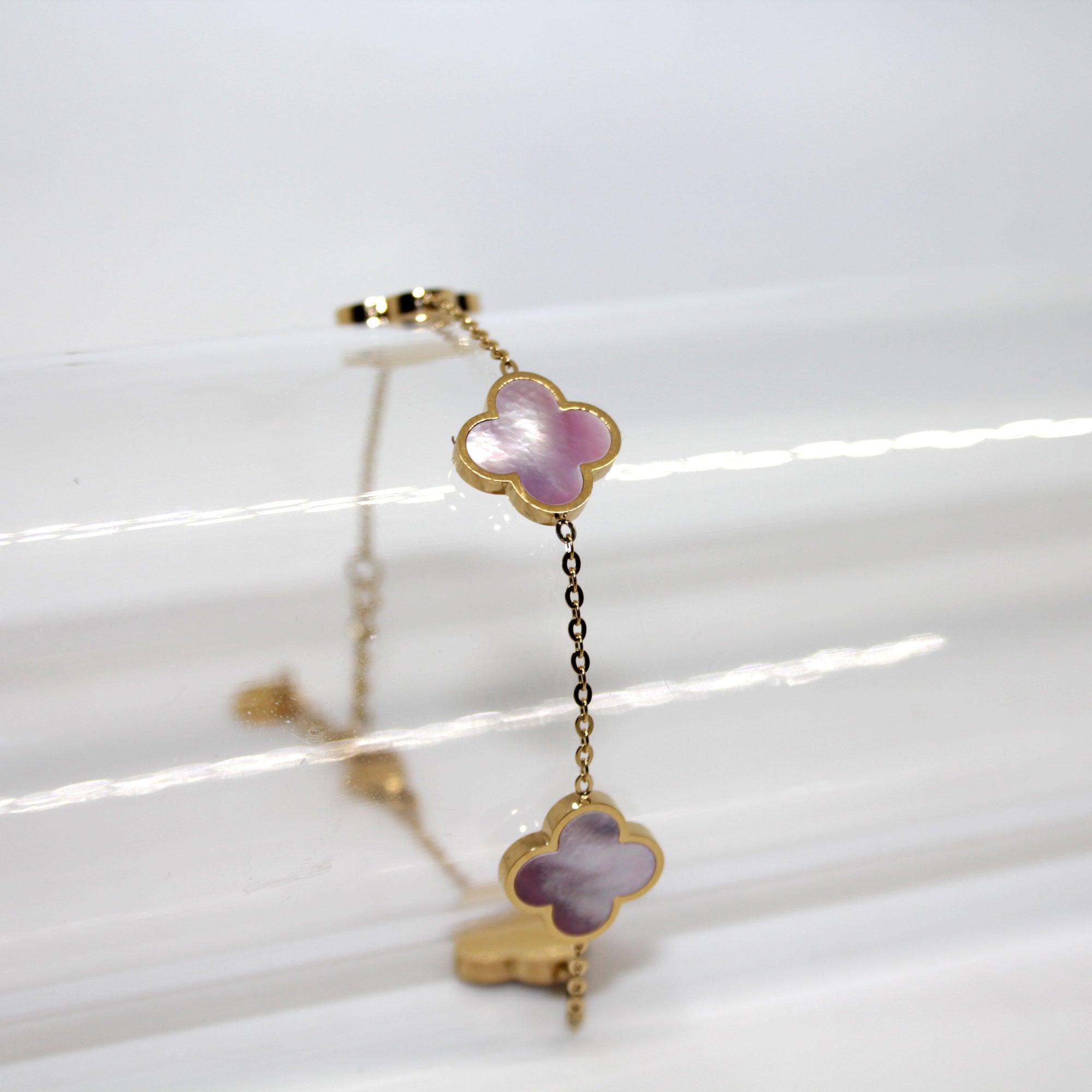 Perlmutt Clover Armband