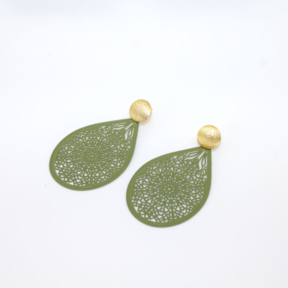 Cora Olivegrün Ohrring