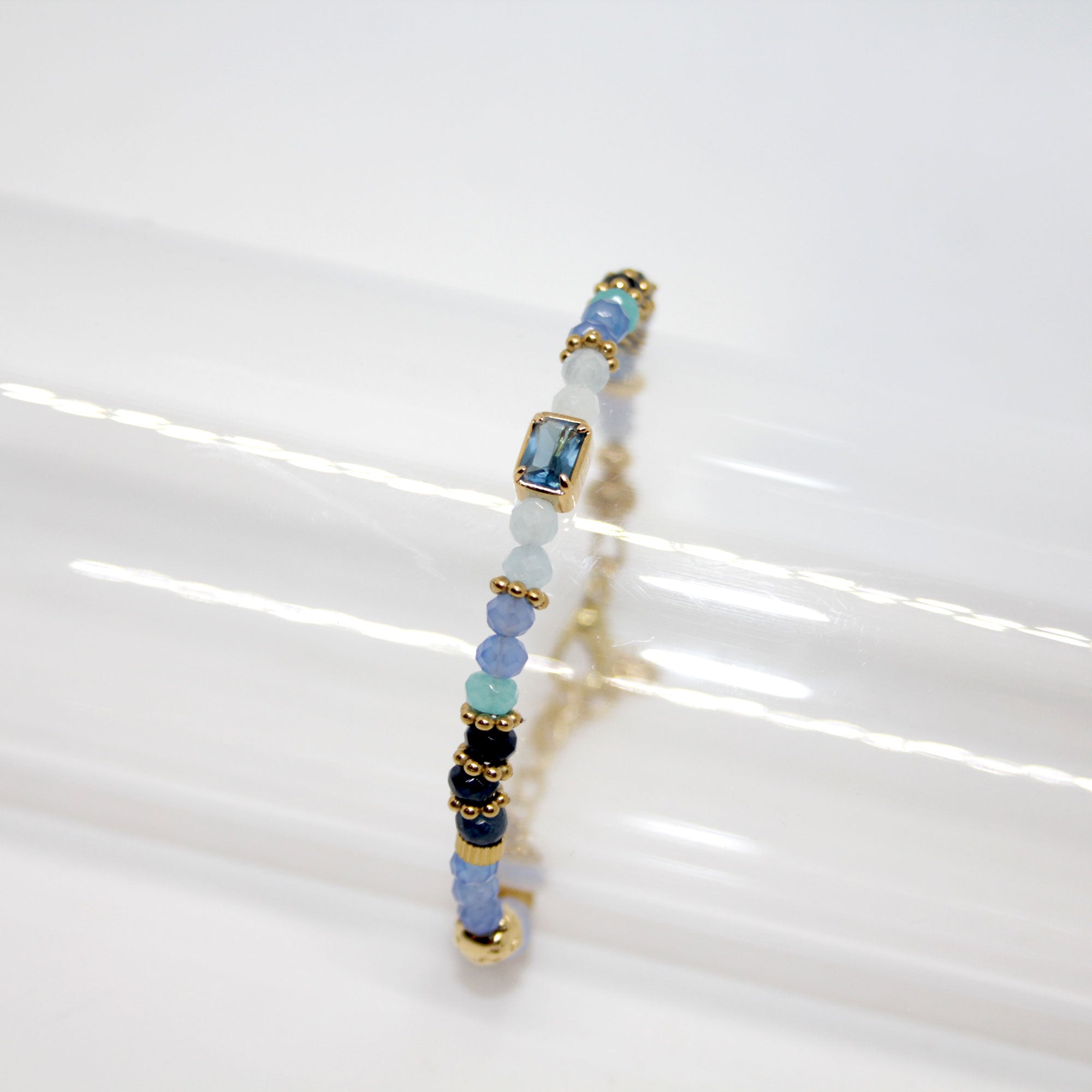Edelsteinarmband Aquamarin Achat handgefertigt in Österreich