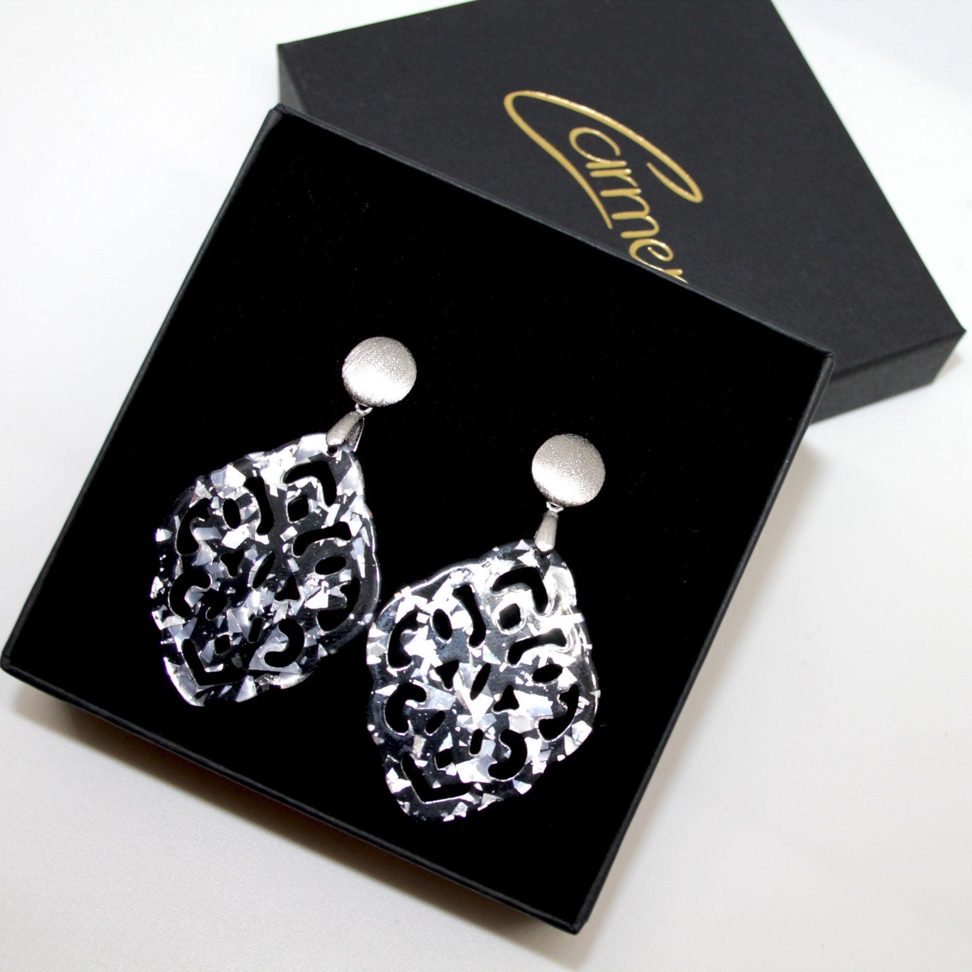 Jona Black Silver Ohrring