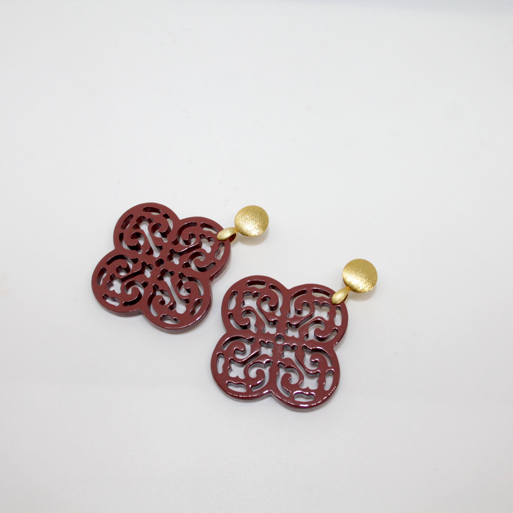 Lucky Clover Rostbraun Hornohrring