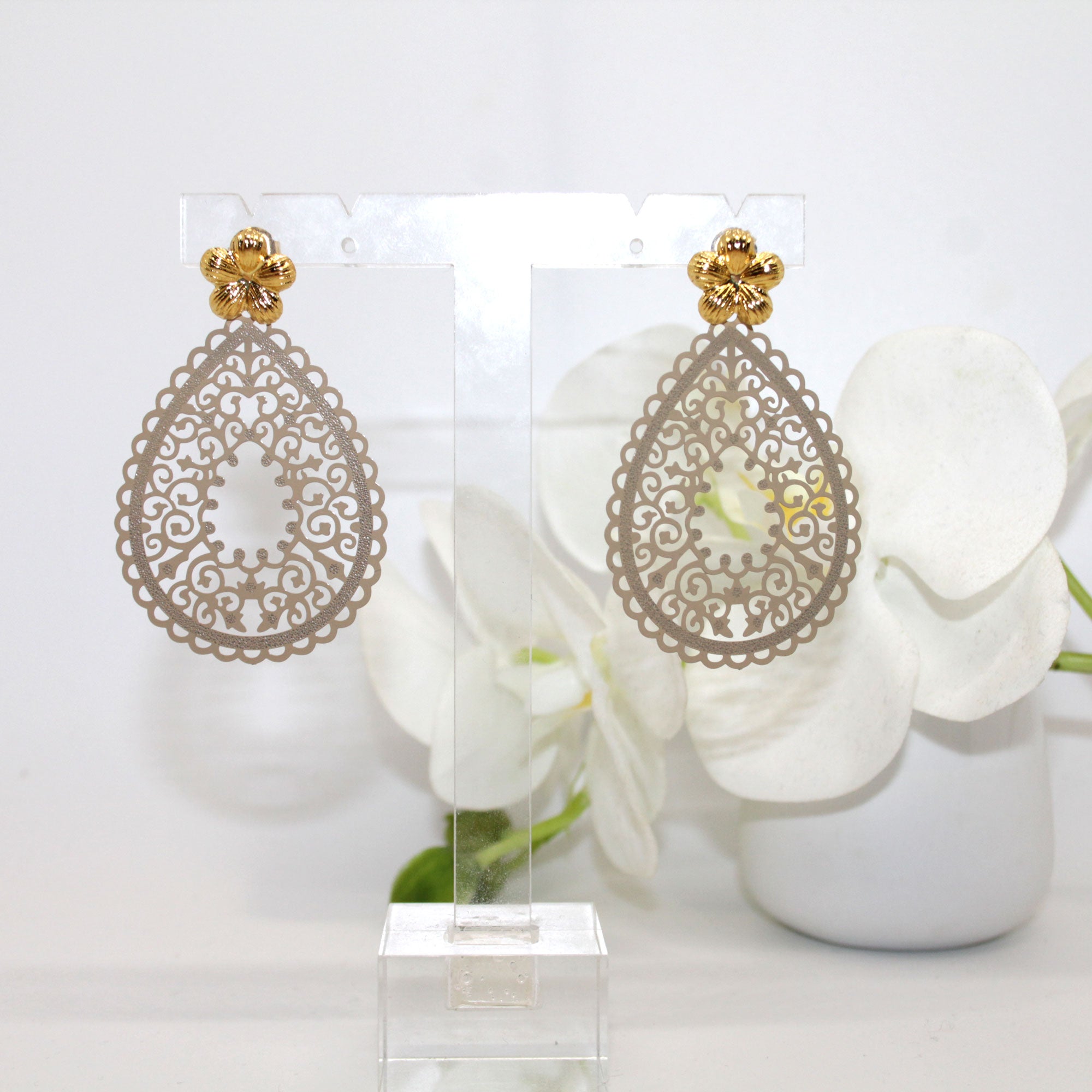Milla Beige Ohrring