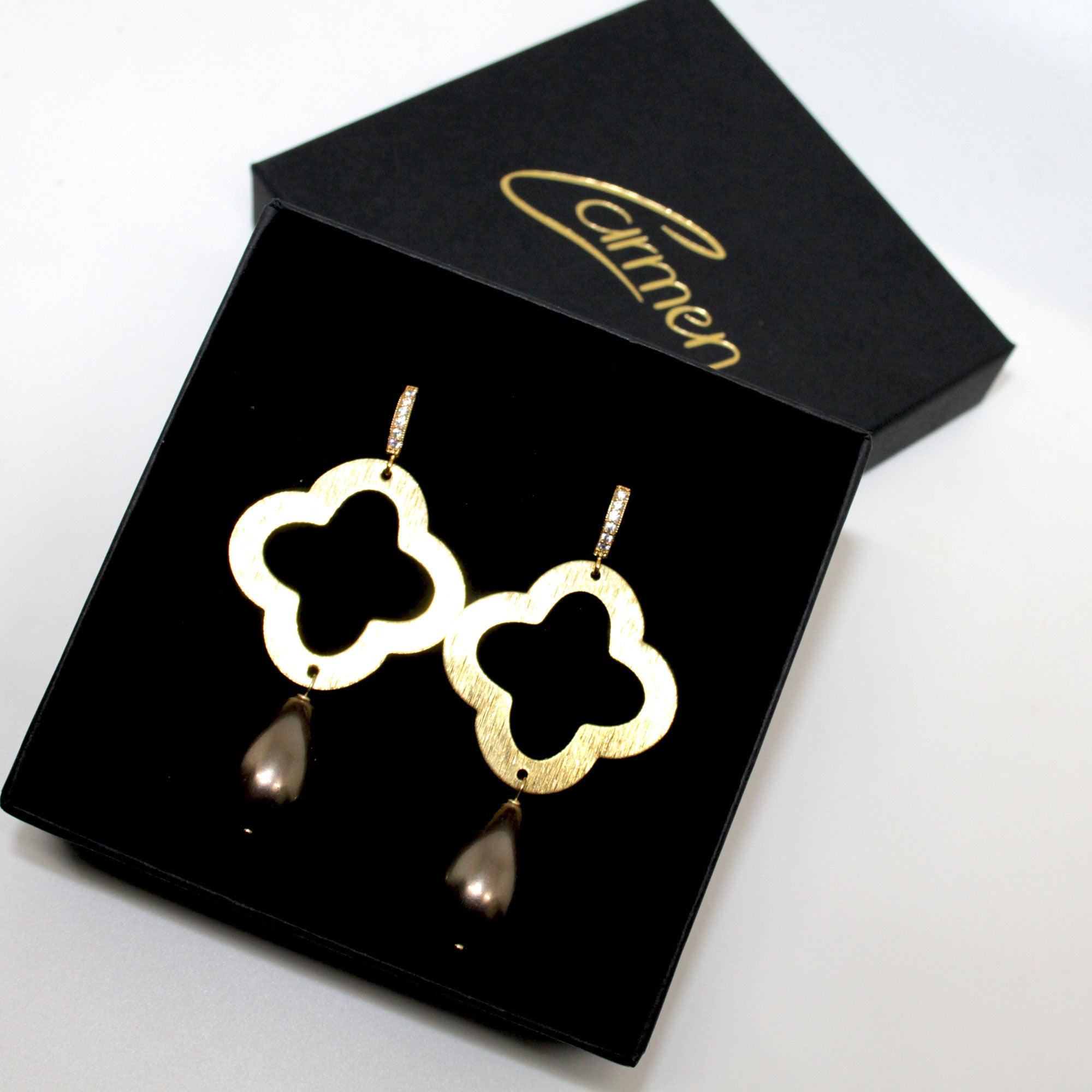 Muschelkern Clover Braun Ohrring