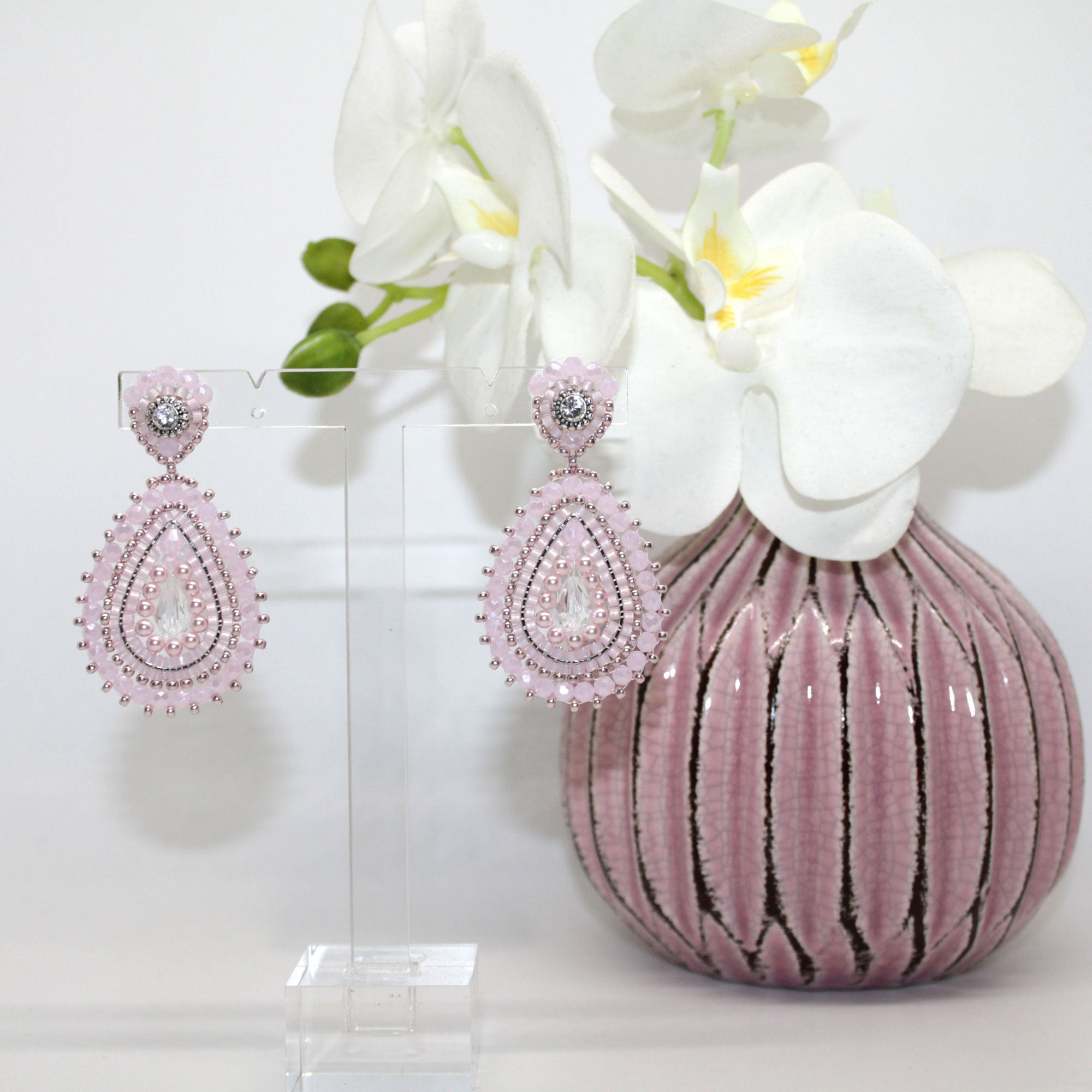 handgefertigter Rosa Tropfen Ohrring