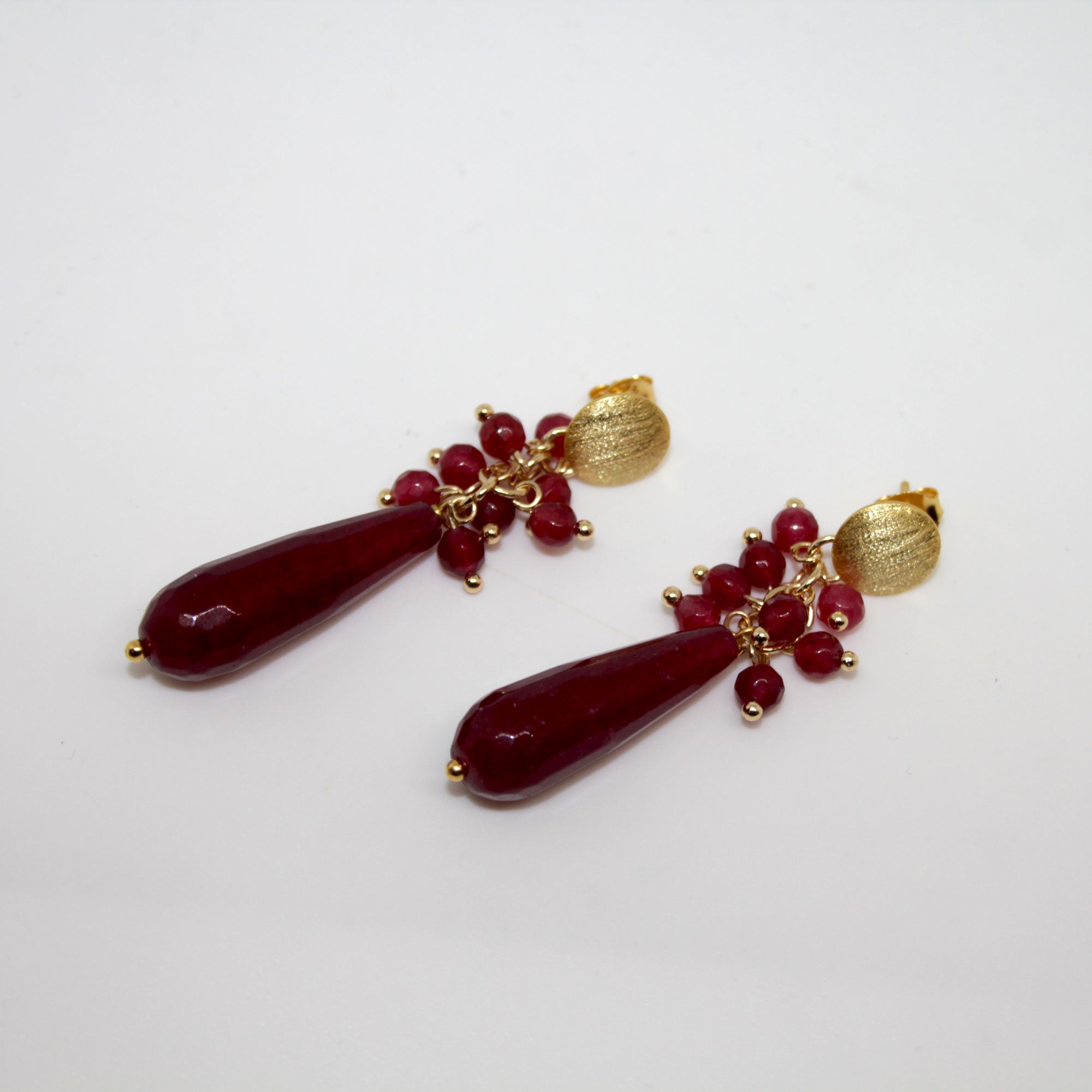 Variety Star Jade Burgundy Ohrring handgefertigt