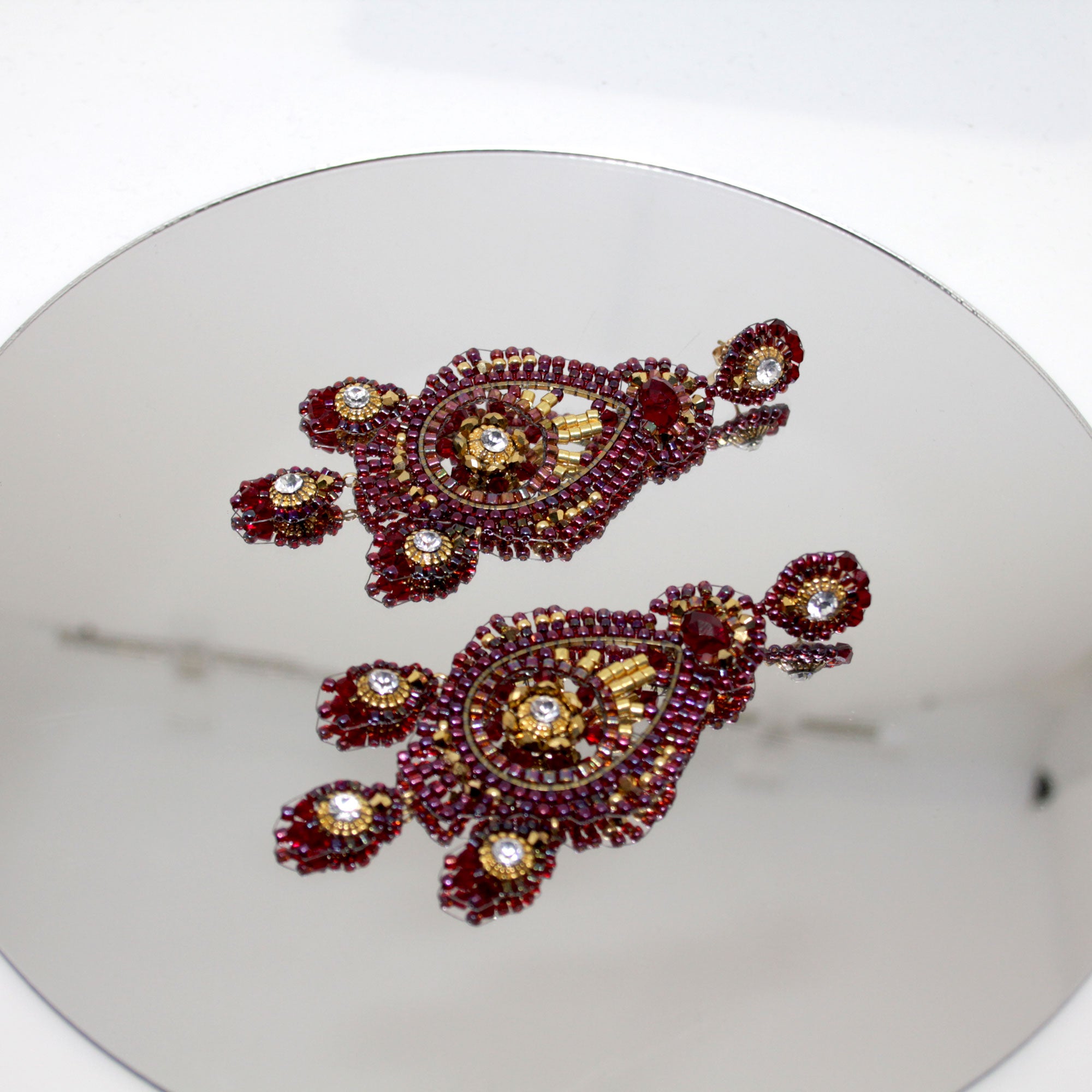 Moonlight exclusive Burgundy Ohrring handgefertigt