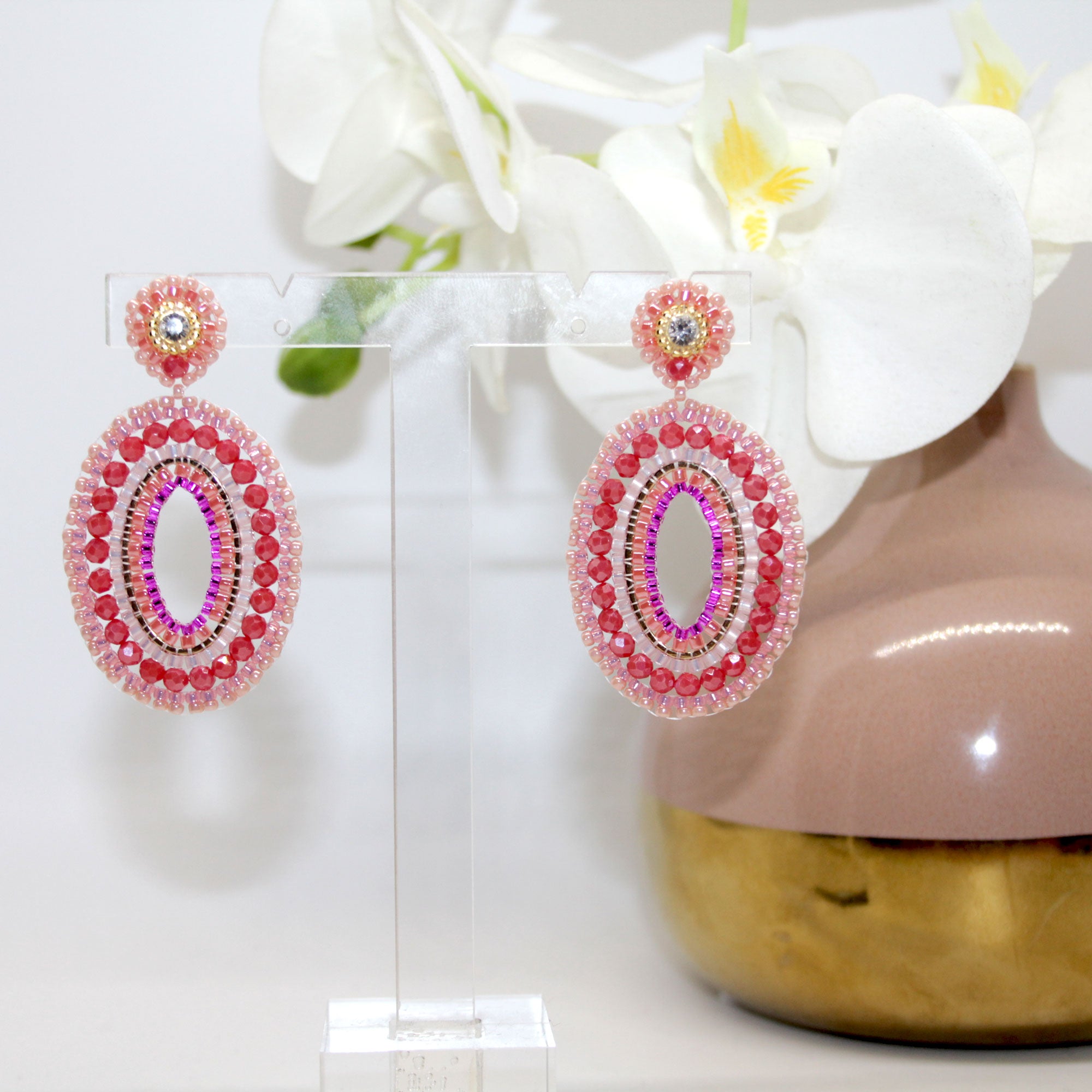 handgefertigter Oval chic Ohrring in orange pink nude