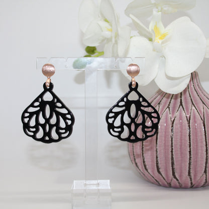 Anissa Schwarz Hornohrring