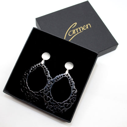 Hornohrring Blumentropfen Schwarz