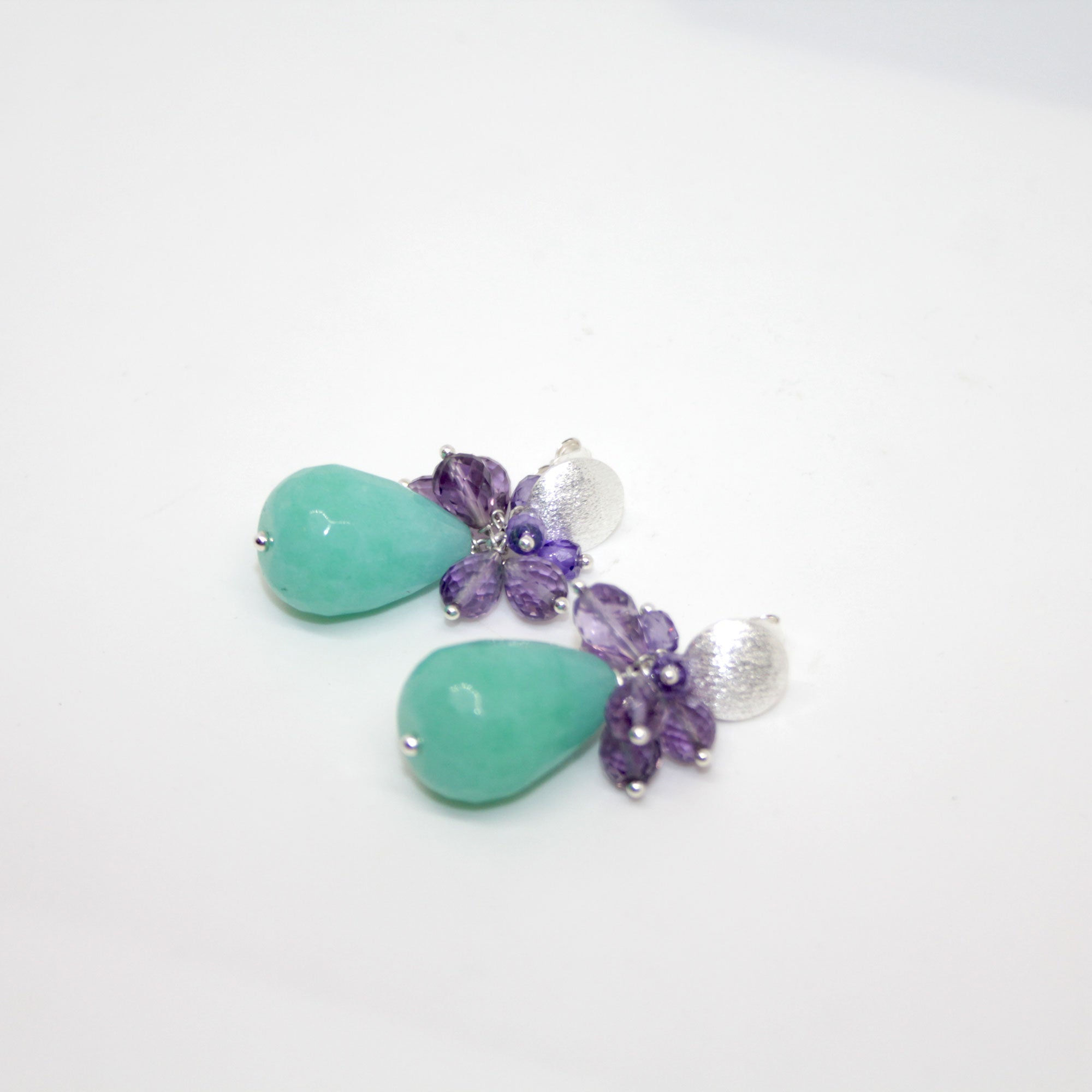 Clear Glam Amethyst Jade Ohrring handgefertigt in Österreich