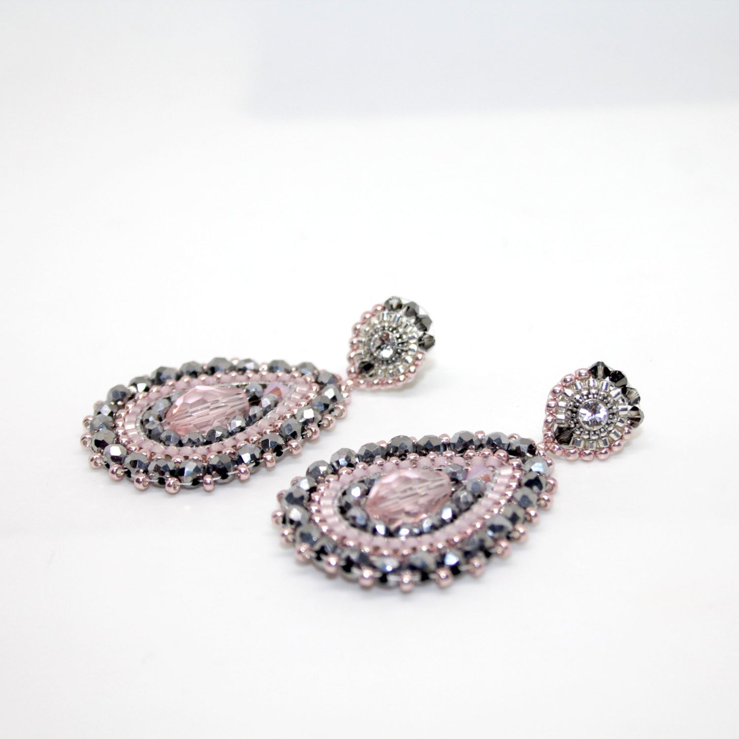 Drop Rose Silver Ohrring handgefertigt in Österreich