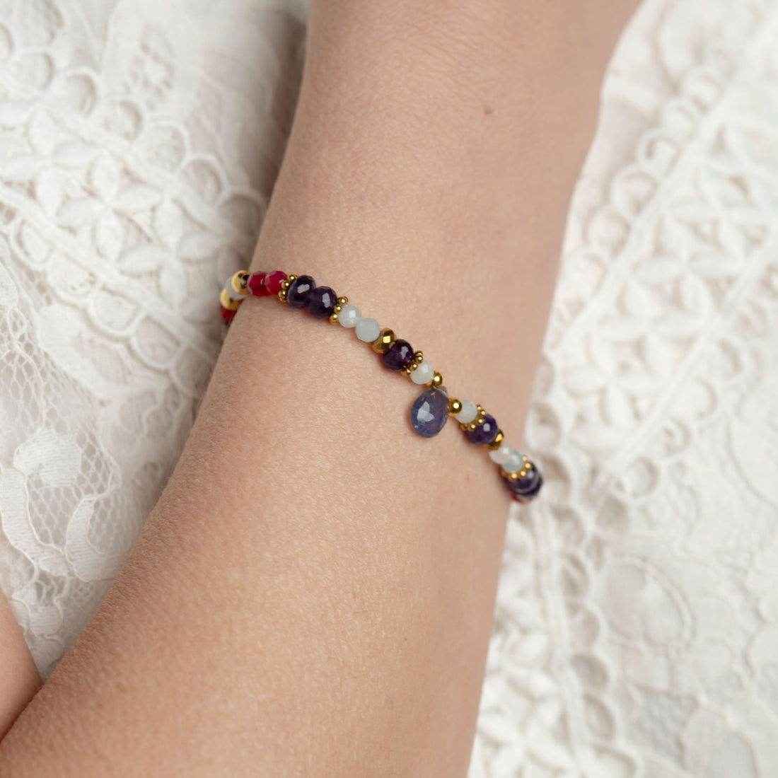 Edelsteinarmband Amethyst Achat handgefertigt in Österreich