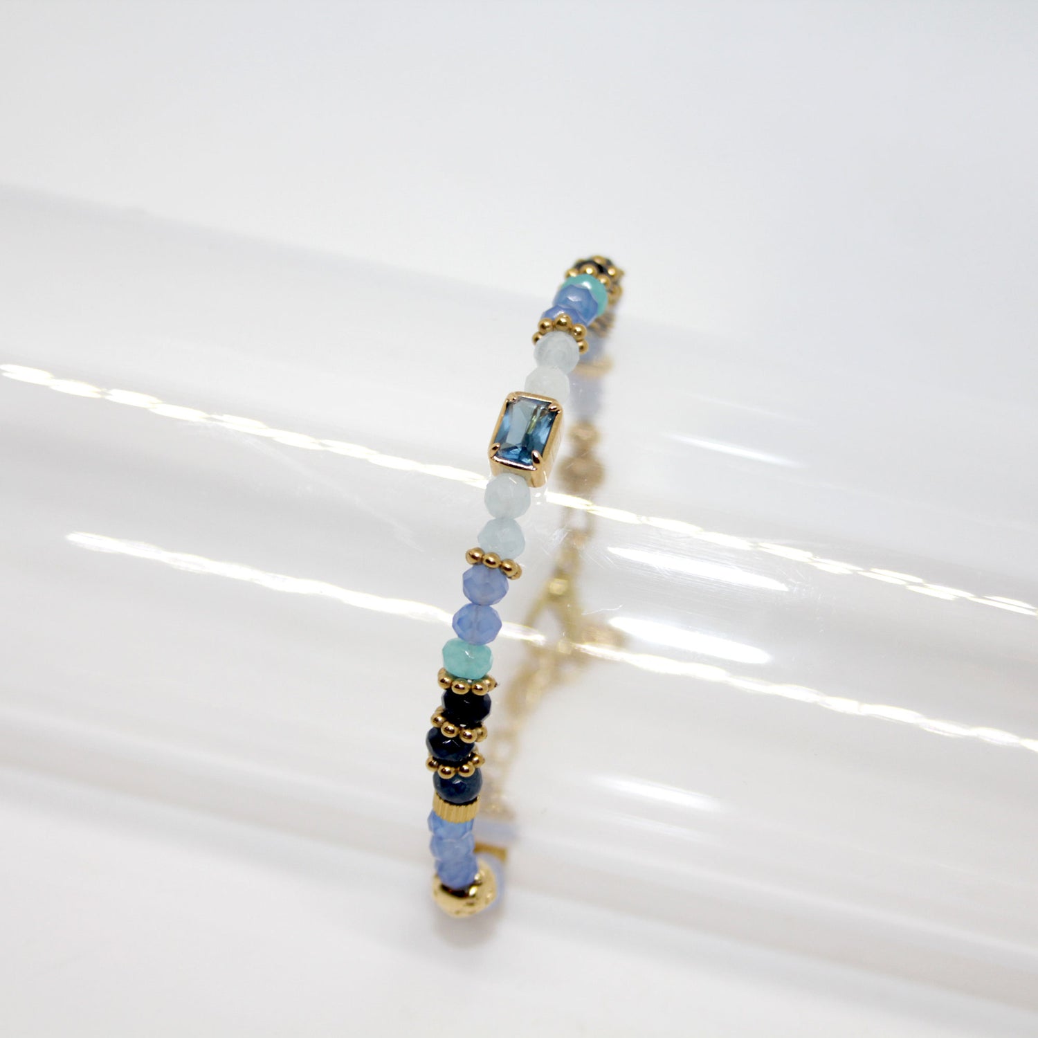 Edelsteinarmband Aquamarin Achat handgefertigt in Österreich