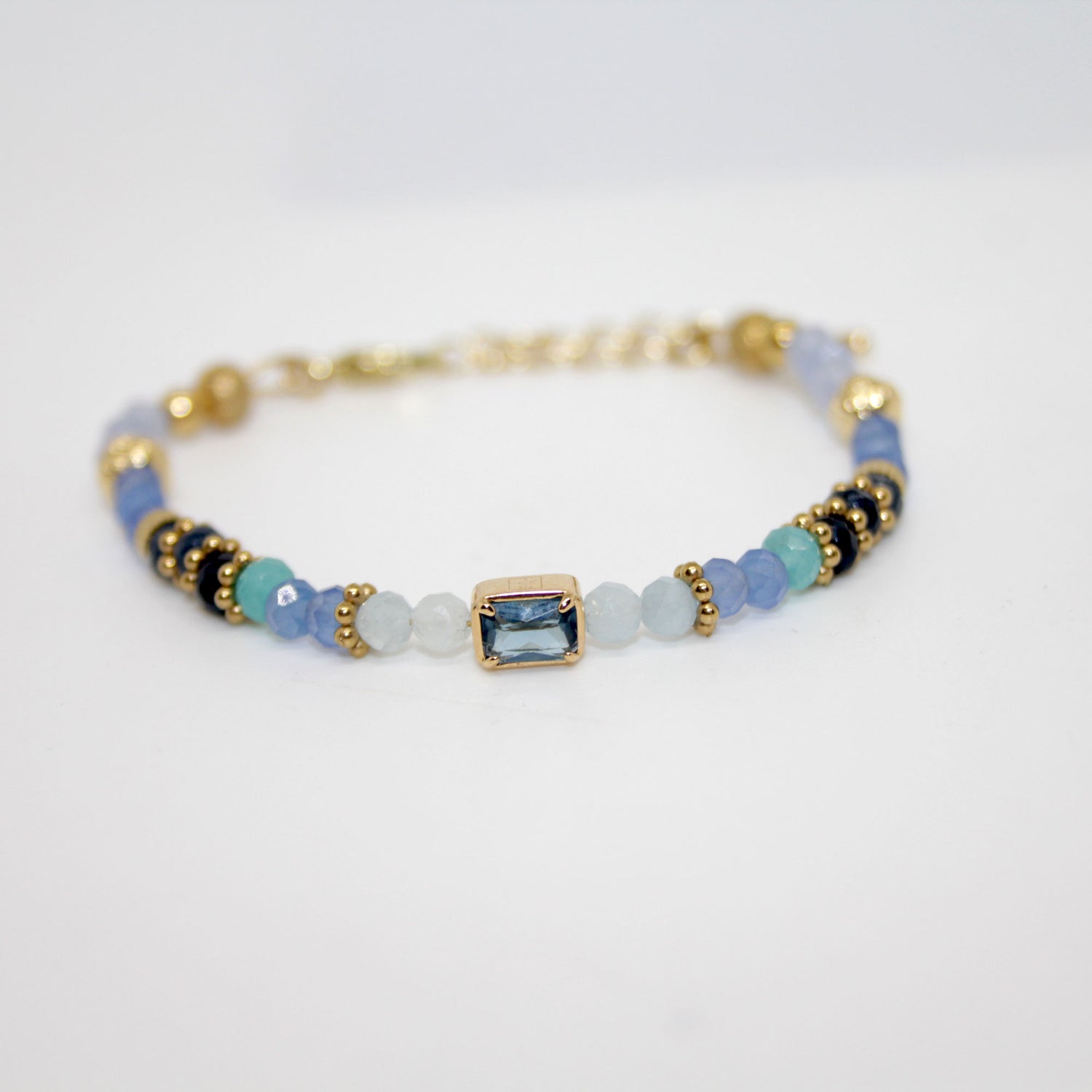 Edelsteinarmband Aquamarin Achat handgefertigt in Österreich