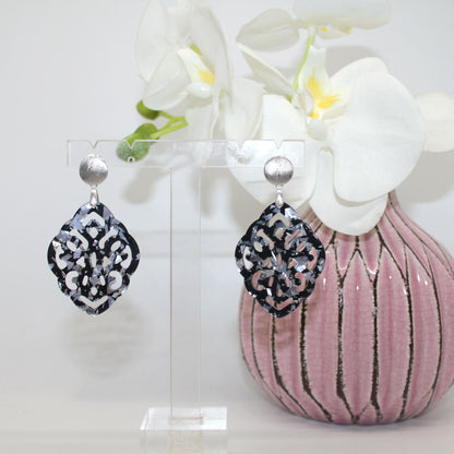 Jona Black Silver Ohrring