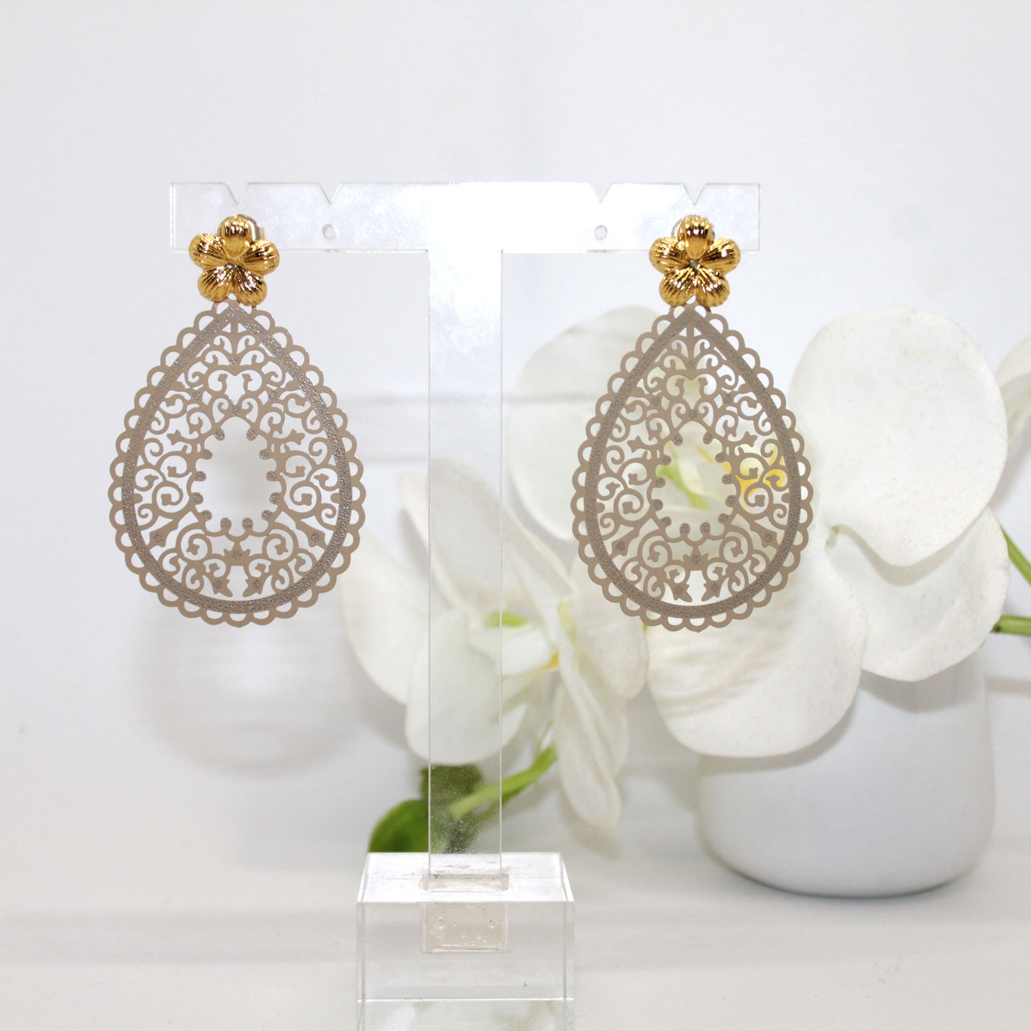 Milla Beige Ohrring