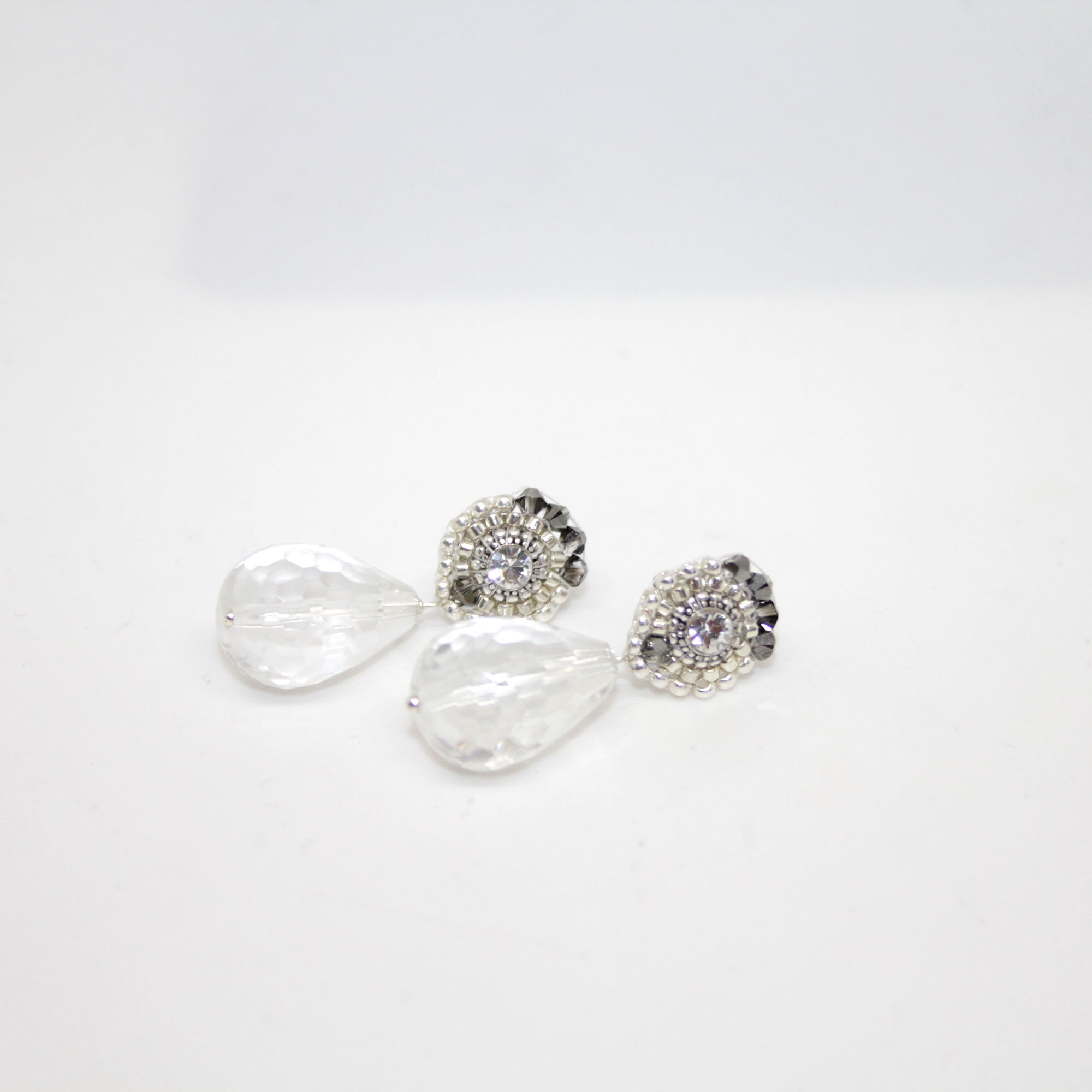 Crystal Grace Ohrring handgefertigt in Österreich
