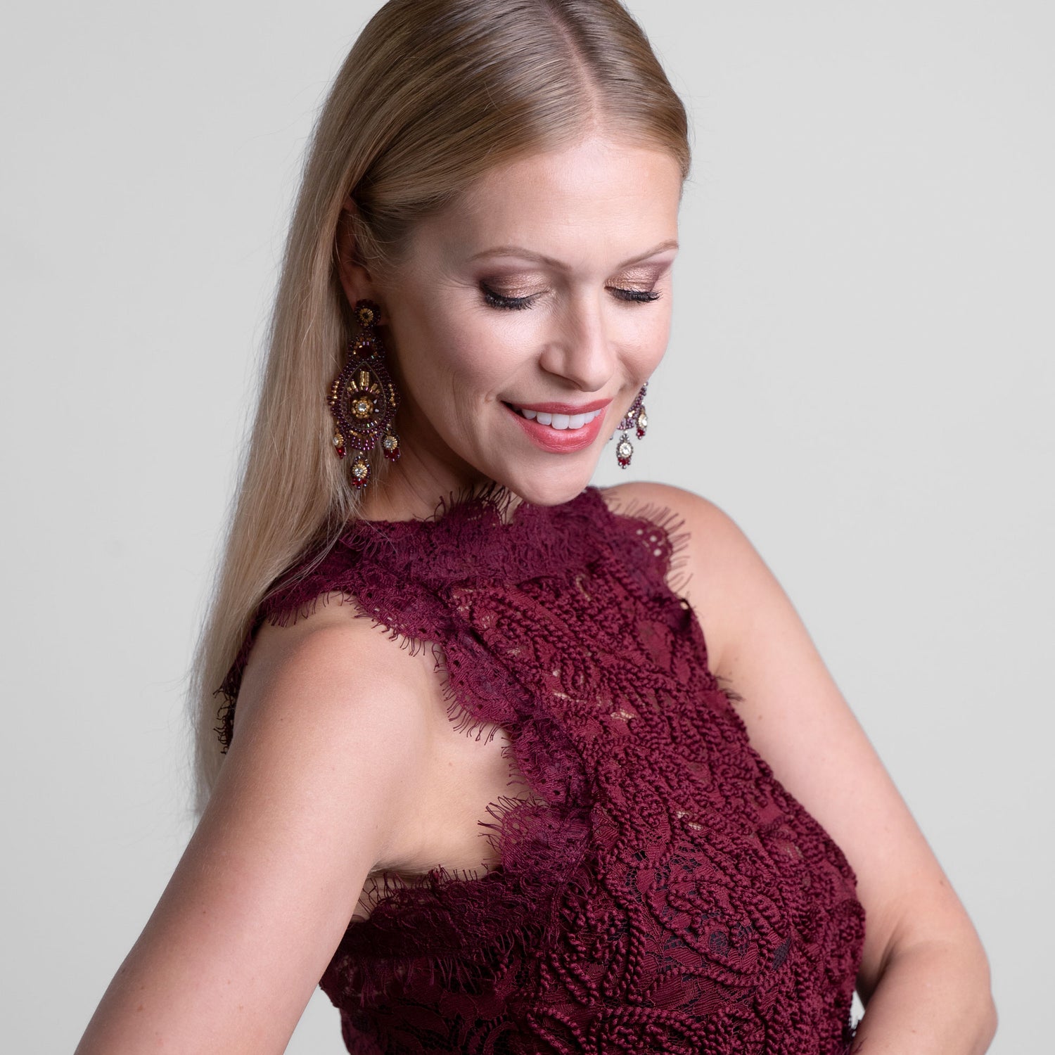 Moonlight exclusive Burgundy Ohrring handgefertigt
