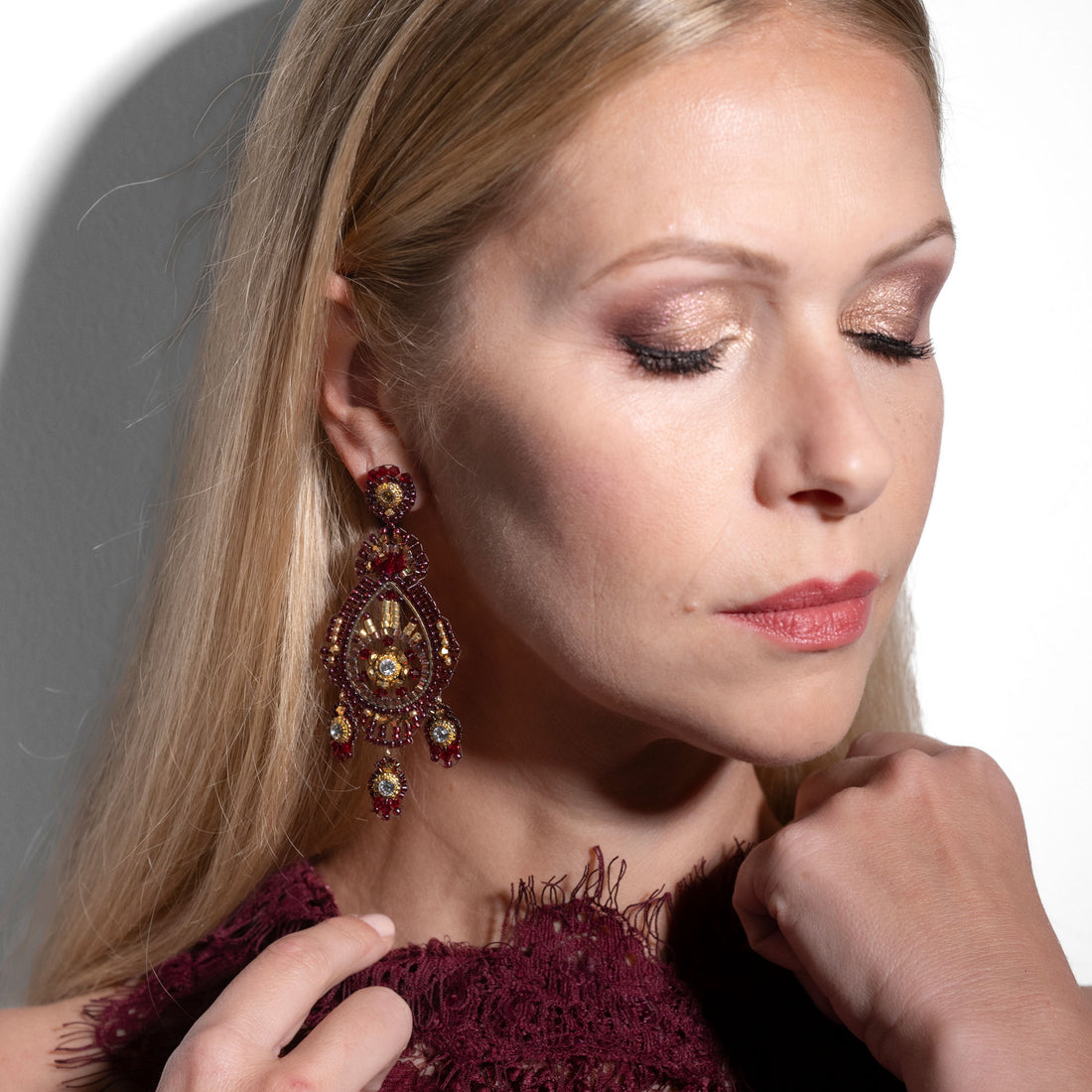 Moonlight exclusive Burgundy Ohrring handgefertigt