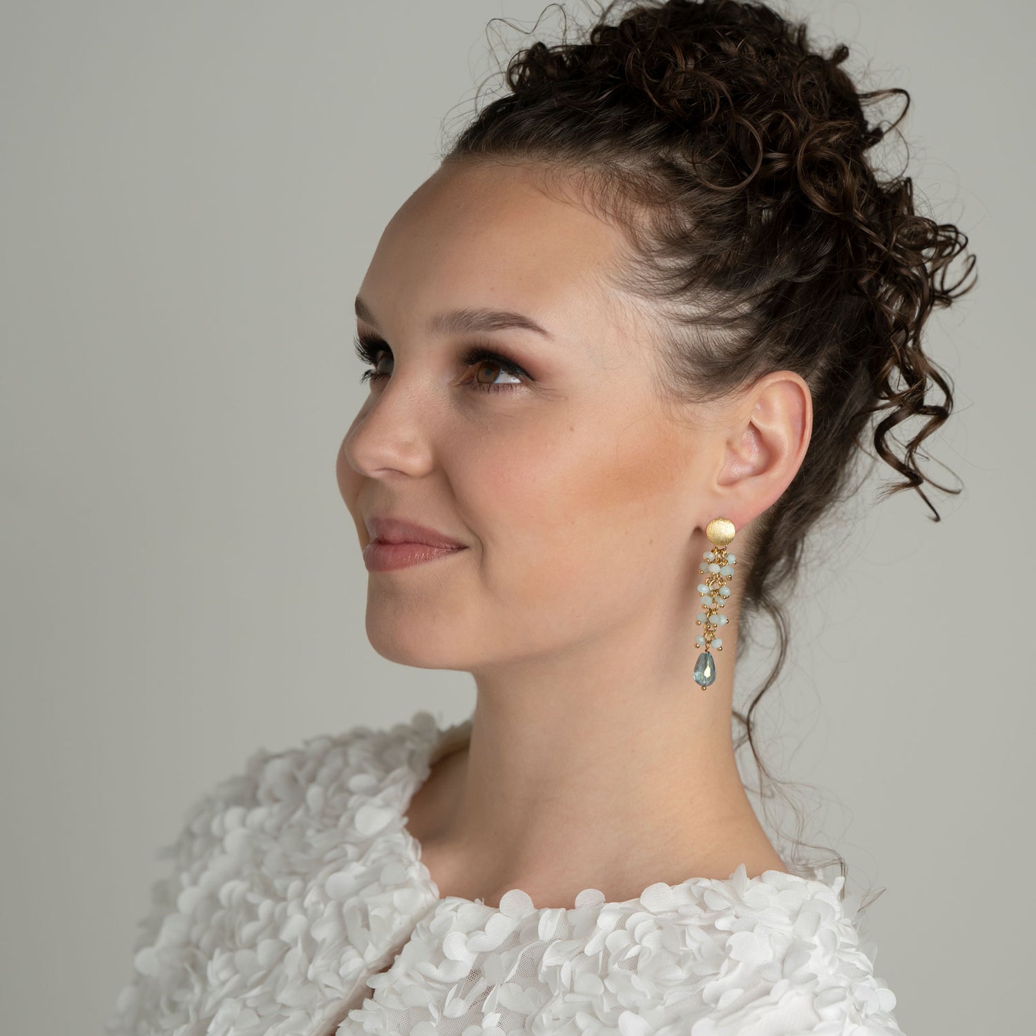 Variety Star light blue mint Bergkristall Ohrring handgefertigt in Österreich