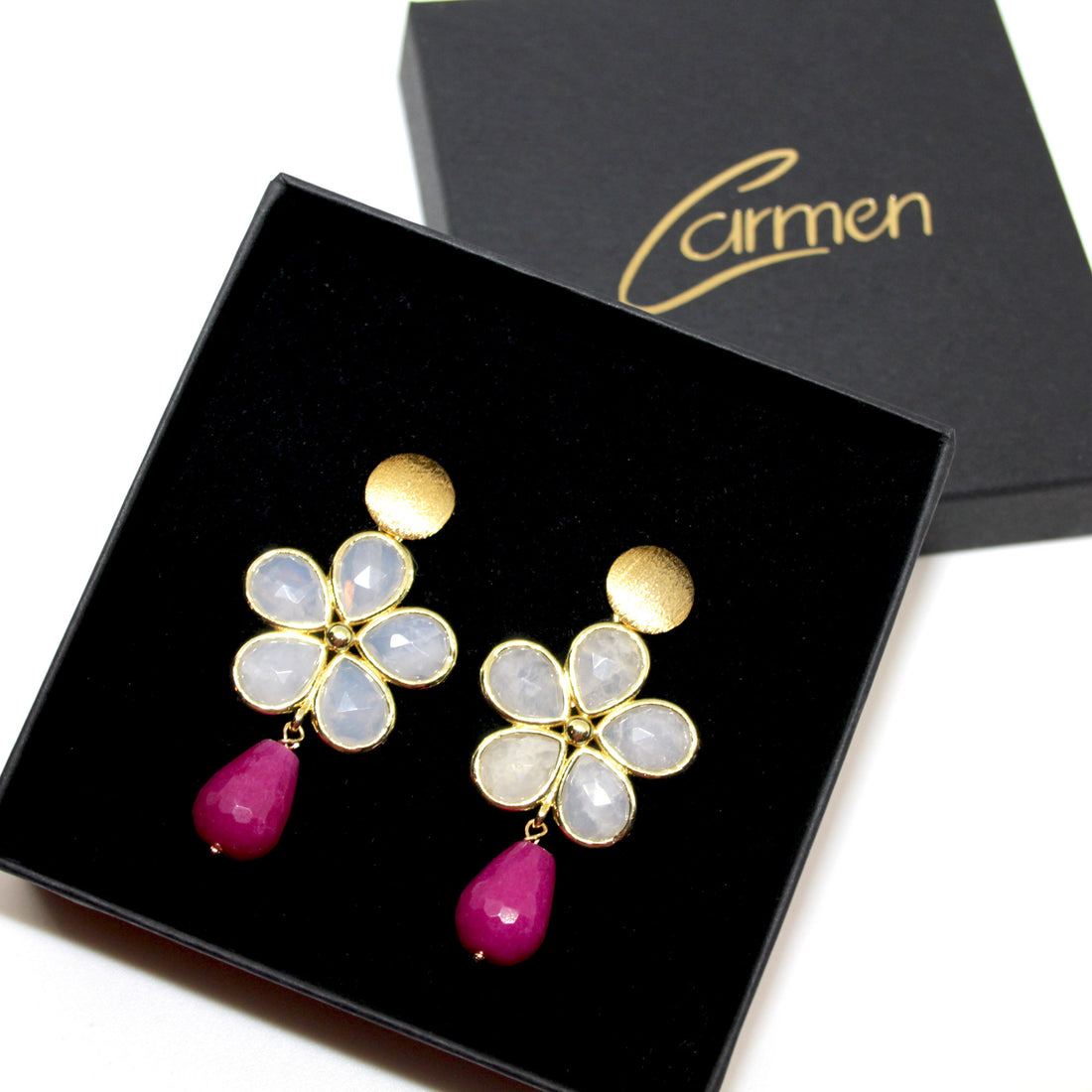 White Pink Flower Drop Ohrring handgefertigt in Österreich